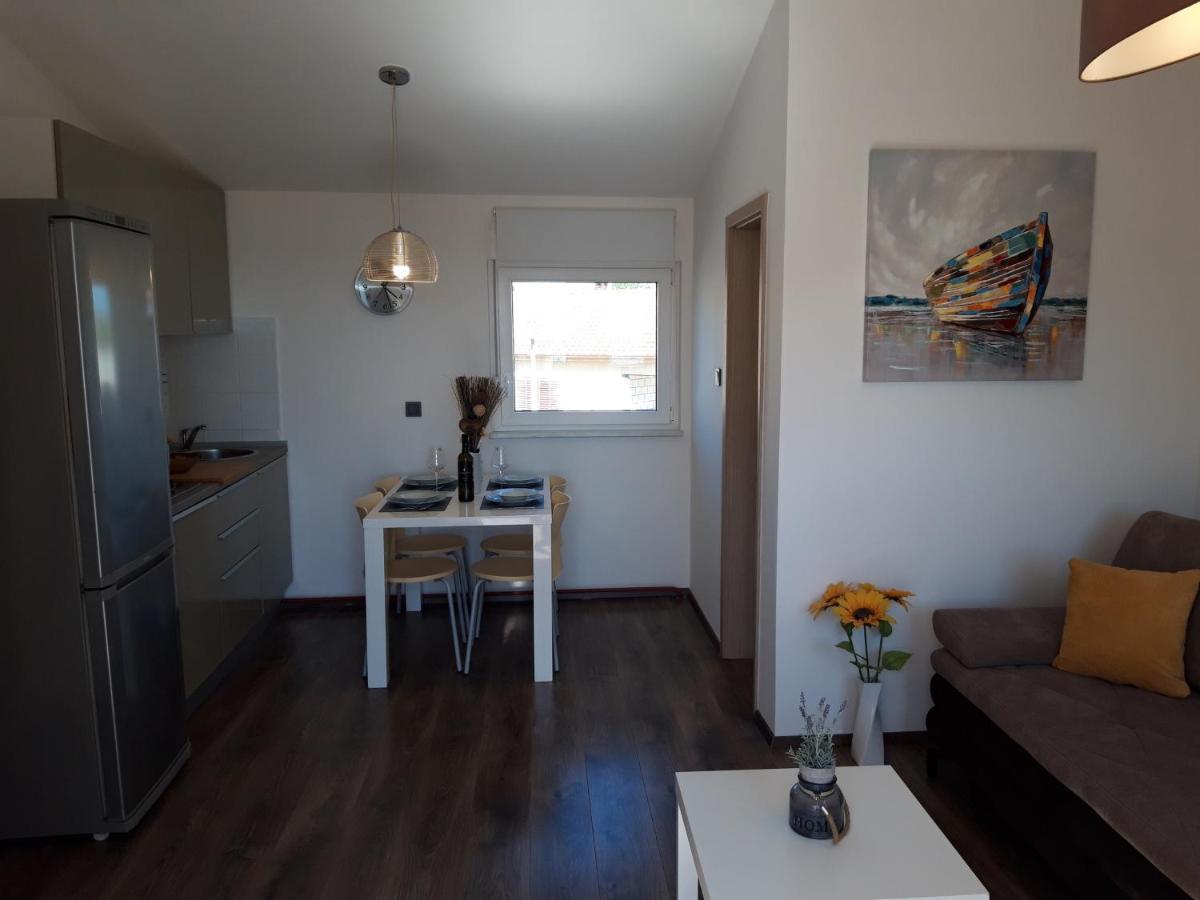 Apartments Pineta Franko Фажана Экстерьер фото
